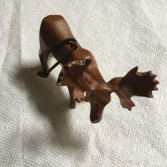 Solid Wood moose figurine ornament décor - Picture 2 of 5
